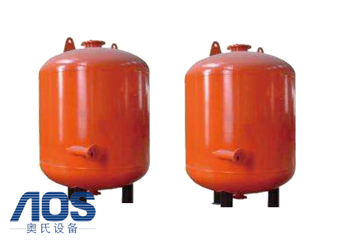 定期排污疏水?dāng)U容器.jpg 定期排污疏水?dāng)U容器.jpg